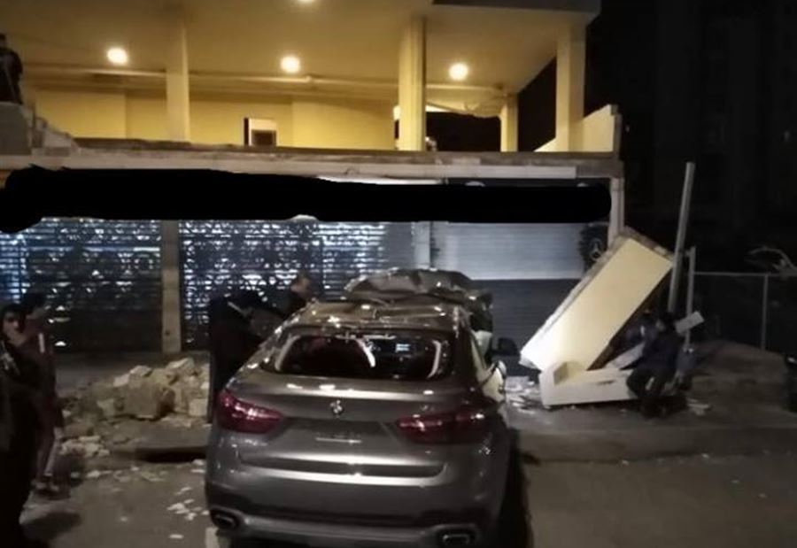 بالصورة: جريحان إثر سقوط سيارة من الطابق الأول في الضاحية!