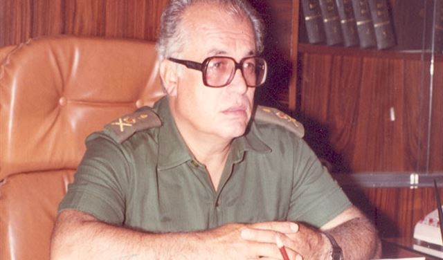قيادة الجيش نعت قائد الجيش السابق العماد فيكتور خوري 