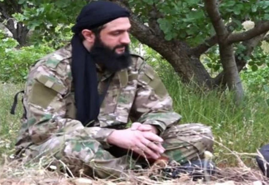 بالفيديو: الجولاني يظهر بسلاح البغدادي بالفيديو: الجولاني يظهر بسلاح البغدادي