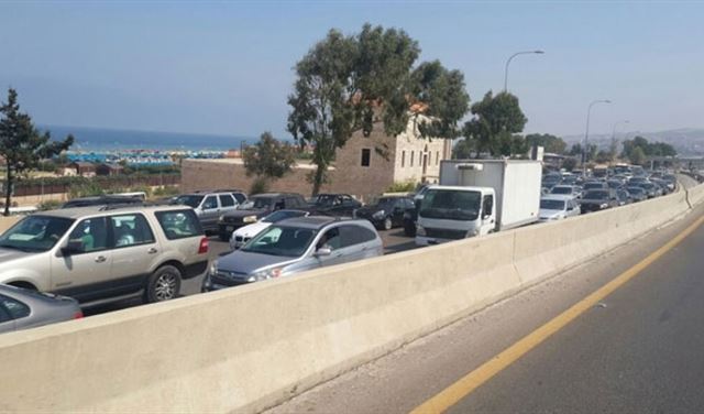 ماذا جرى مع اليونيفيل على أوتوستراد خلدة؟
