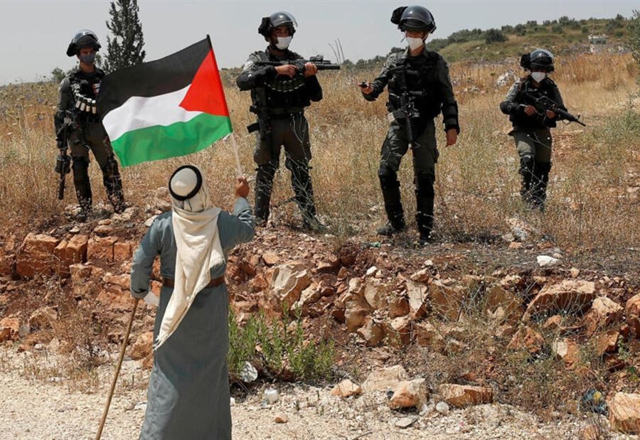 في الضفة الغربية... الجيش الإسرائيلي يعتقل 90 شخصًا ويصادر أسلحة