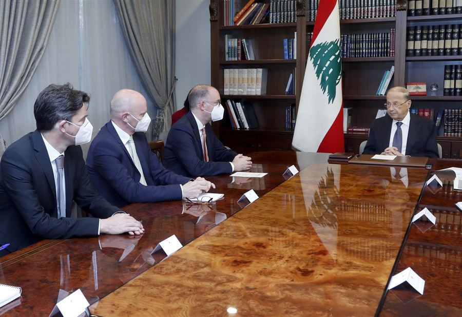 عون: لبنان بدأ إتصالاته مع صندوق النقد الدولي 
