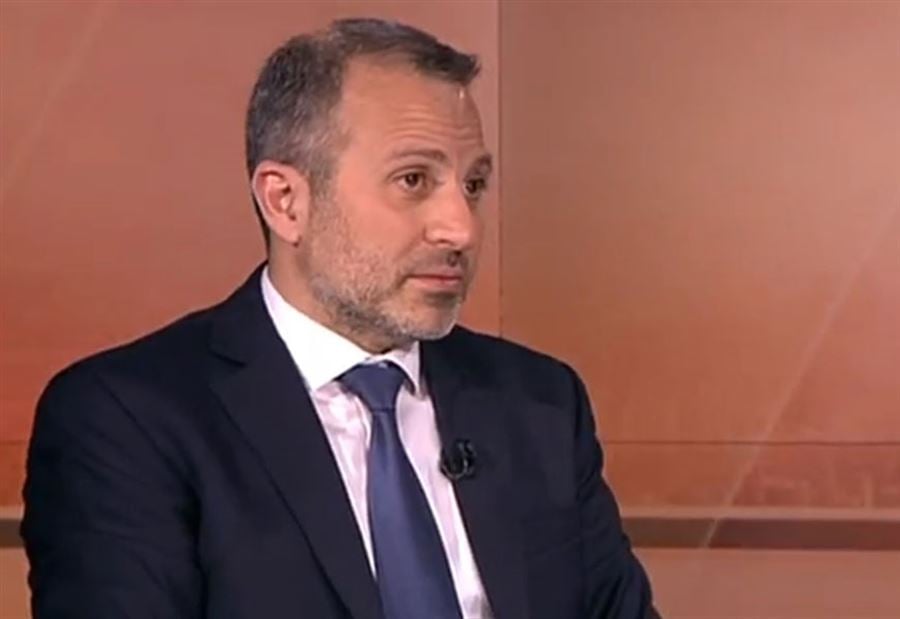 "باسيل سبّنا في دير القمر"