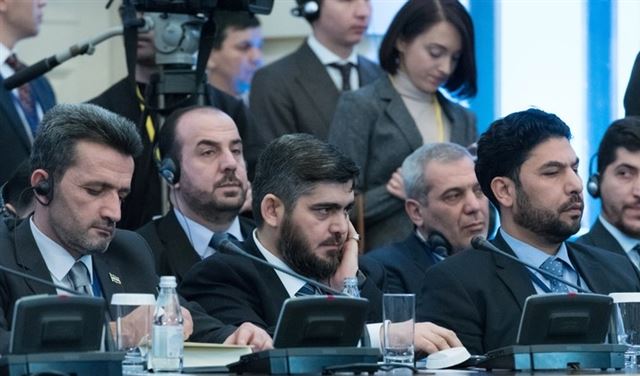 من أعاد الوفد المعارض إلى طاولة مفاوضات أستانا؟