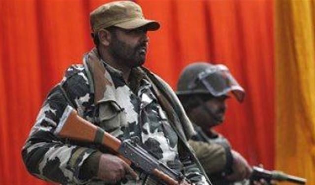 مقتل 16 متمردًا ماويًا في وسط الهند 