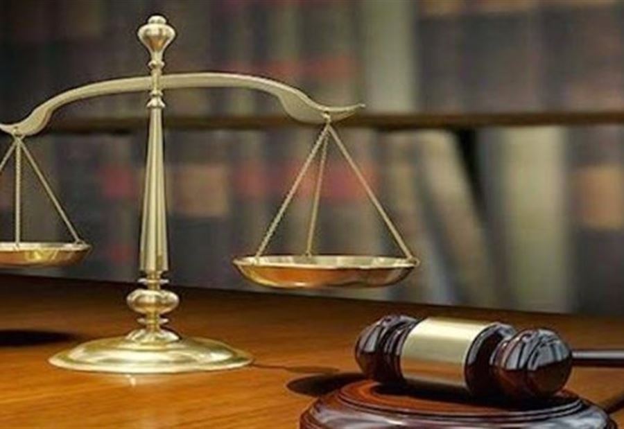 الإدّعاء على أمين صندوق مالي سابق في المرفأ