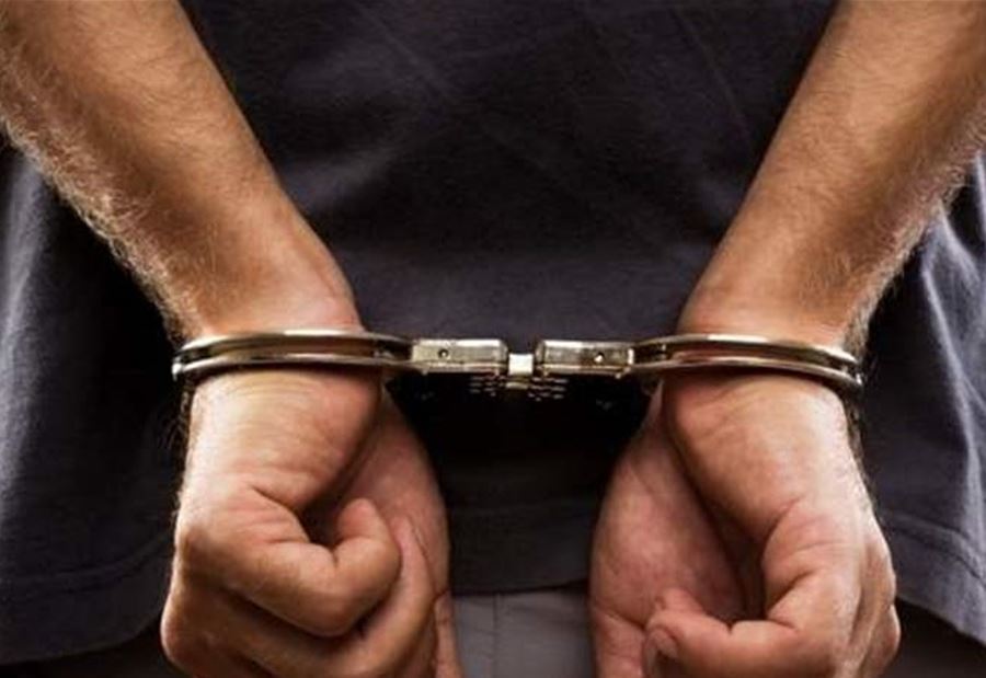 توقيف شخص ينتحل صفة طبيب أسنان في صور توقيف شخص ينتحل صفة طبيب أسنان في صور