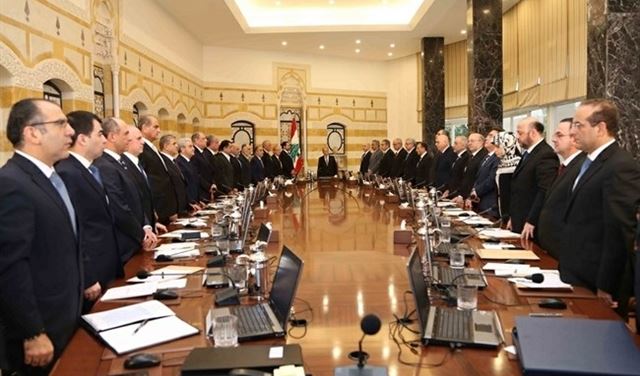 الجمارك والتفتيش المركزي على الطاولة الجمارك والتفتيش المركزي على الطاولة