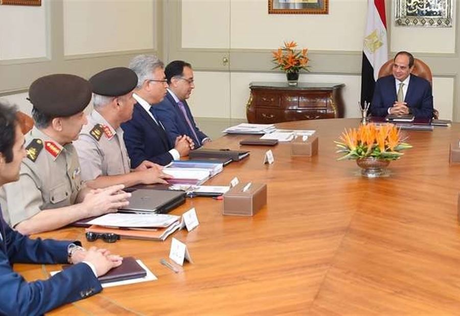 السيسي يتحدث عن "نقلة حضارية كبيرة" السيسي يتحدث عن "نقلة حضارية كبيرة"