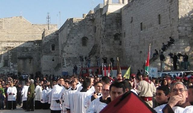 سوريا.. تفجير يستهدف إحتفالًا للمسيحيين بالقامشلي