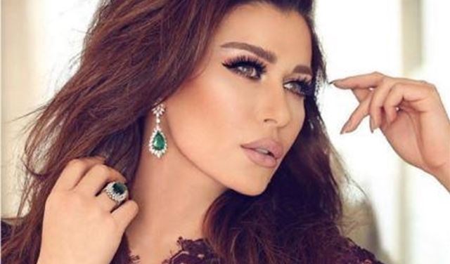 الموت يفجع نادين الراسي  الموت يفجع نادين الراسي