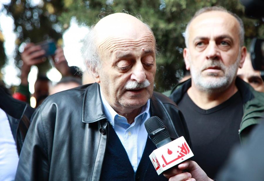 تحية من جنبلاط الى جبران تويني...