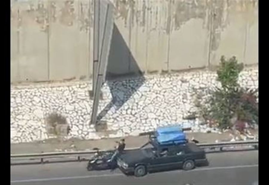 فيديو "سوريالي" على طريق المطار... هكذا تفوّق على سارقيه!