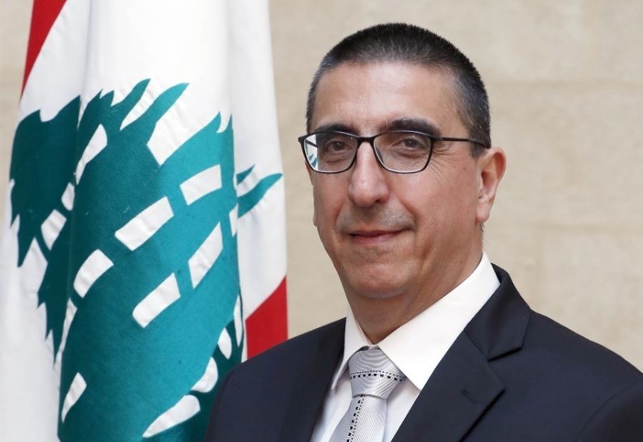 بيانٌ توضيحي لـ حجّار بشأن "الرواتب والمنح" 