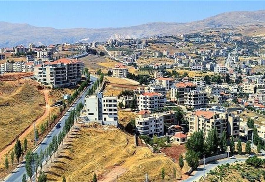 تعميم أوصاف جثة رجل سقط عن سطح في  المعلّقة