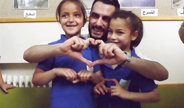 ماذا قال يعقوب شاهين بعد زيارته لهذه المؤسسة؟