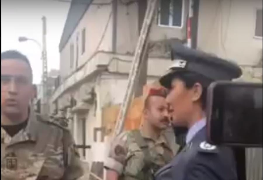 بالفيديو: لحظة خروج المقدم حاج من المحكمة
