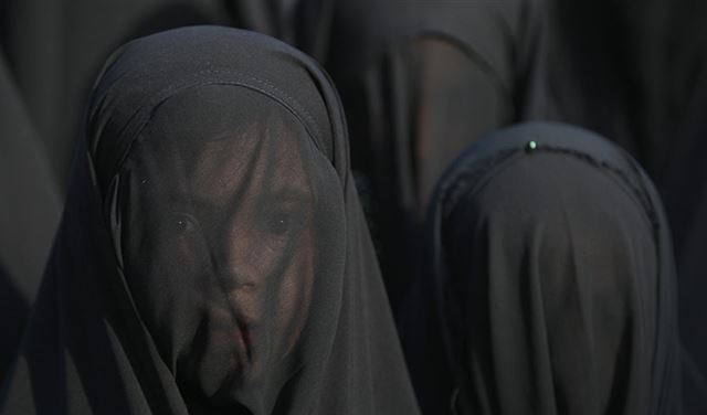شهادة فتاة موصلية عن الحياة في كهف "داعش"