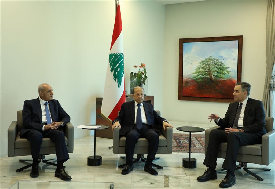 الشَياطين تُهدّد مهمةَ أديب... الشَياطين تُهدّد مهمةَ أديب...
