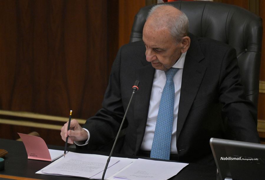 "التيار" ينسحب من الجلسة... "بري يخالف الدستور"!