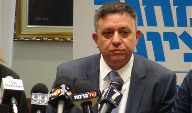 رئيس حزب العمل الإسرائيلي: لسنا أداة في يد السعودية