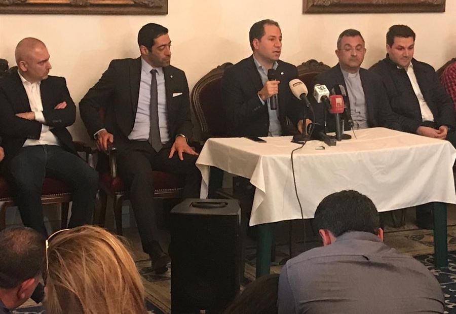 الجميل: مستمرون الى جانب اهلنا في المنصورية 