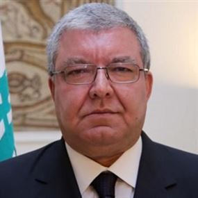 استبدال رؤساء أقلام استضافهم مرشحون ليلاً