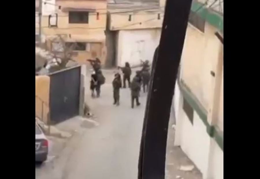 حملات الاعتقال في الضفة الغربية تابع... وقتيلان في رام الله حملات الاعتقال في الضفة الغربية تابع... وقتيلان في رام الله