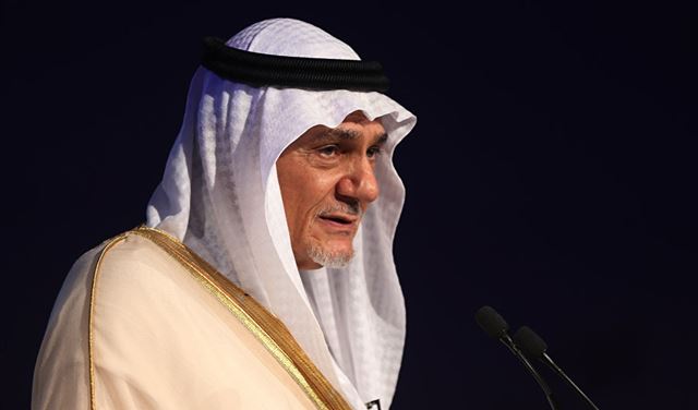 أمير سعودي يكشف حقيقة التقارب بين المملكة وإسرائيل