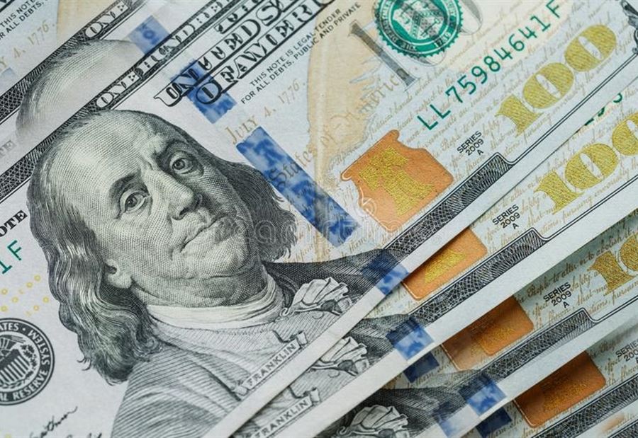 كيف إفتَتَح سعر دولار السوق صباح اليوم؟ 