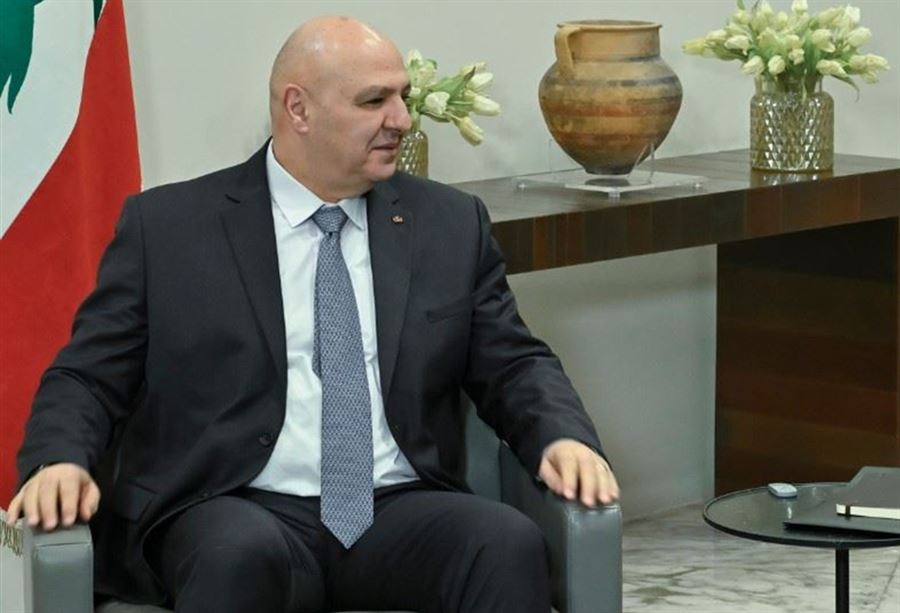 "ستبصر النور قريباً"... عون: سلام يعمل على تشكيل الحكومة