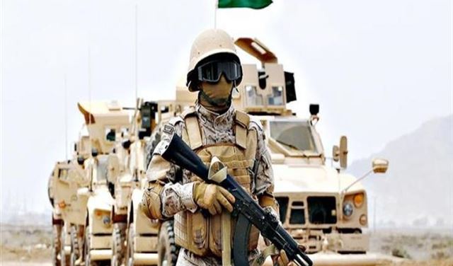 القوات السعودية تنسحب من مطار الغيظة في اليمن