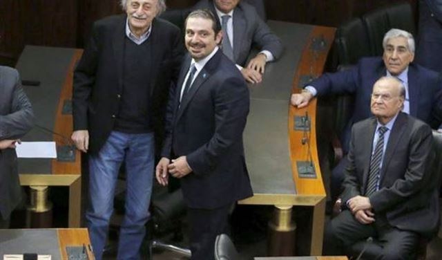الحريري نكث بوعده لجنبلاط ويتراجع  الحريري نكث بوعده لجنبلاط ويتراجع