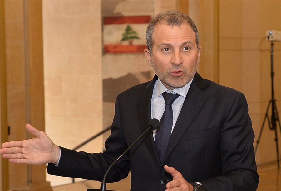 عازار لـ باسيل: تشيطنون جعجع لتقدّسون نصرالله