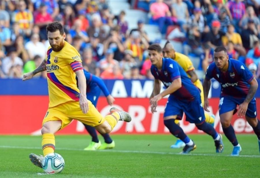 هزيمة مدوية لبرشلونة 