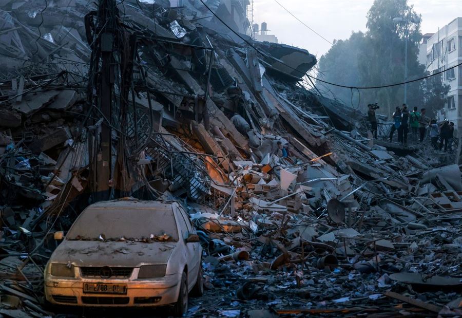 تقترب من "8 آلاف"... حصيلة القتلى في غزة إلى ارتفاع! تقترب من "8 آلاف"... حصيلة القتلى في غزة إلى ارتفاع!