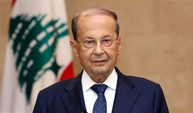 عون يكلف الحريري 
