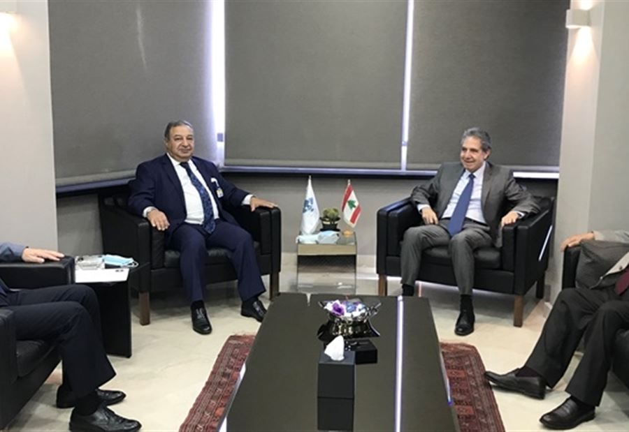وزني: تسديد سندات الـ"يوربوند" قد تمتد إلى العام 2035