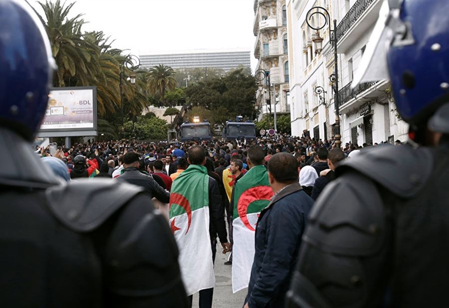 القضاء الجزائري يلاحق مدير الشرطة السابق بتهم فساد