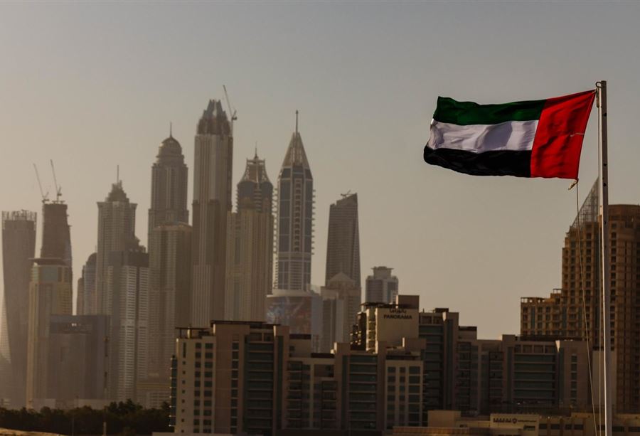 الامارات تبتز لبنان... الامارات تبتز لبنان...