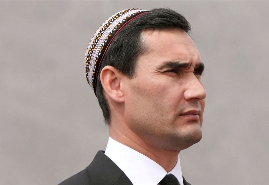 نجل رئيس تركمانستان يخلف والده في منصبه!