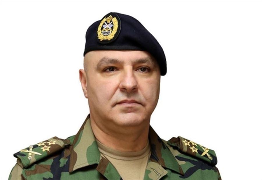 قائد الجيش عرض مع الدويهي الاوضاع واستقبل هيئات