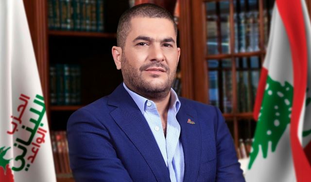مسرحية شعبوية قد تؤدي إلى إنهيار الوطن ! 