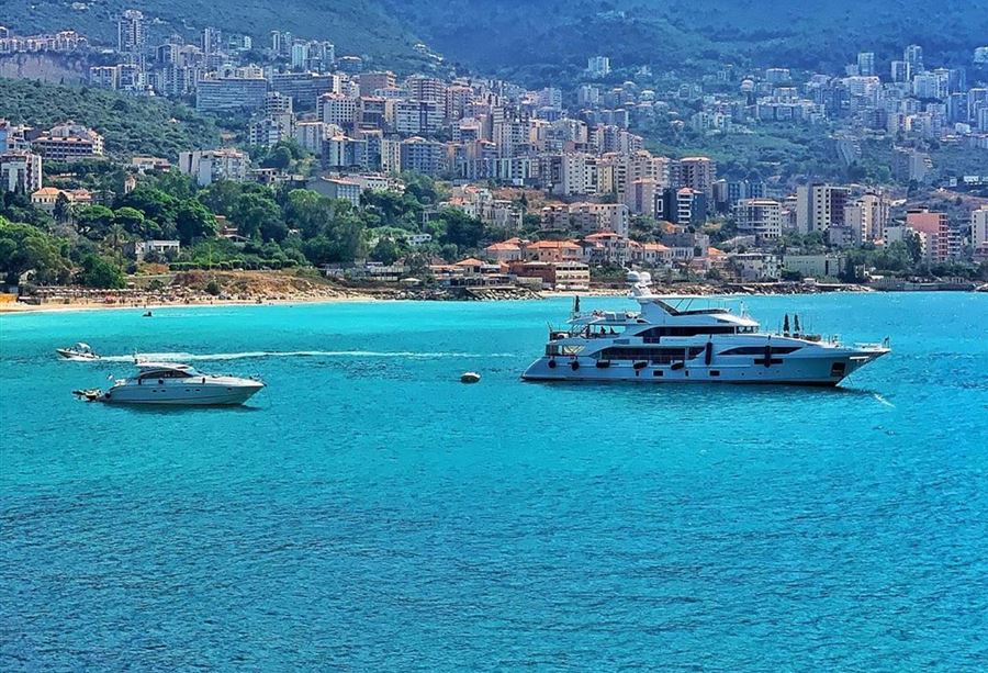 عبر البحر... دولة جديدة تبدأ بإجلاء مواطنيها من لبنان! عبر البحر... دولة جديدة تبدأ بإجلاء مواطنيها من لبنان!