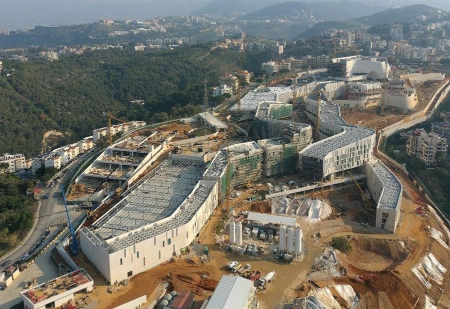 إعتداء "خطير" على السفارة الأميركية في عوكر