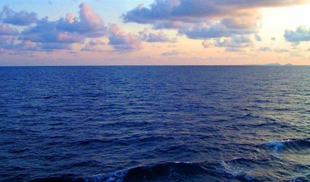 هذا ما عثر عليه العلماء تحت الماء  هذا ما عثر عليه العلماء تحت الماء