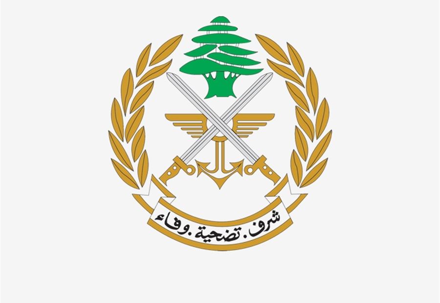 مصمِّمُ أزياءِ النّصوص 