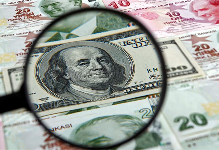 الليرة التركية تنخفض إلى مستوى تاريخي!