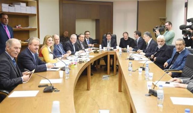 المال والموازنة تدرس قانون تمديد مهل المراجعات القضائية