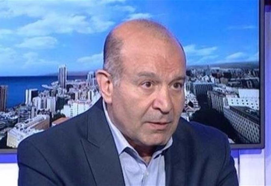 علوش: محاولات حماية "الرئاسة" من نزق "الصهر" فشلت